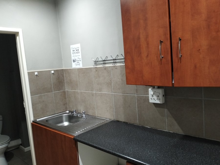 To Let Commercial Property for Rent in Durbanville Western Cape